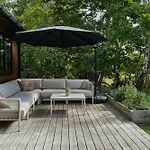 Family Retreat Between Forest And In Odden * Yderby