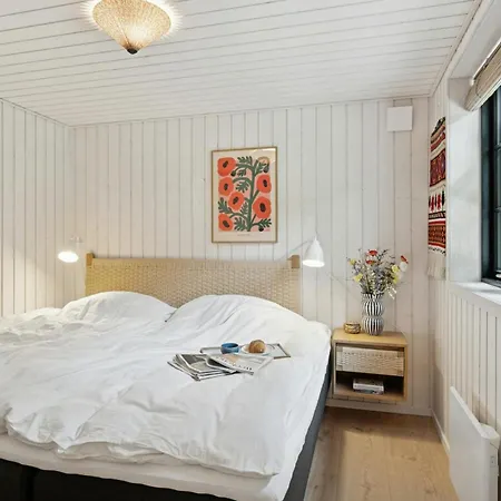 Feriehus Family Retreat Between Forest And In Odden *
